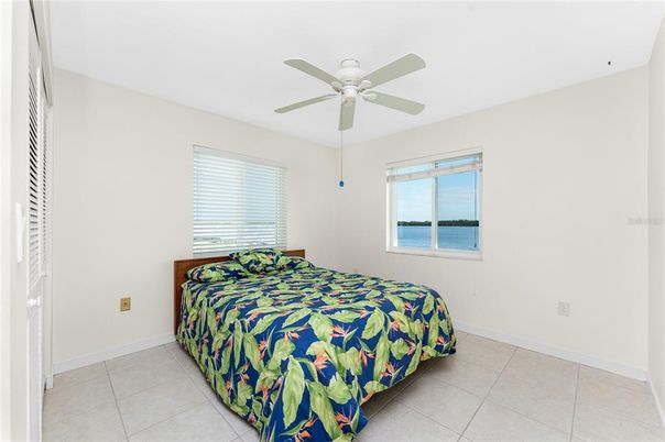 Bedroom, Interior, Water