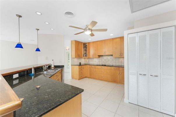 Interior, Kitchen, Pendant Lights, Recessed Lighting