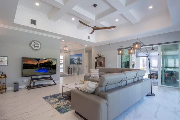 Interior, Living room, Marble, Pendant Lights, Recessed Lighting
