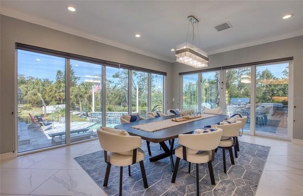 Chandelier, Dining room, Interior, Marble, Recessed Lighting