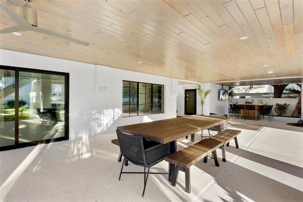 Dining room, Interior, Recessed Lighting, Wooden Ceilings
