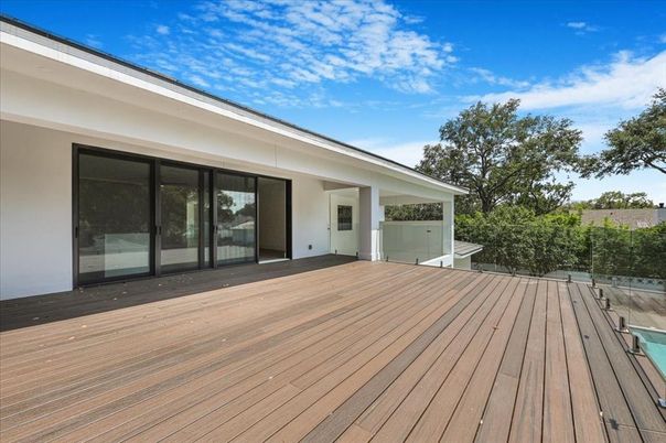 Exterior, Wood Texture Flooring