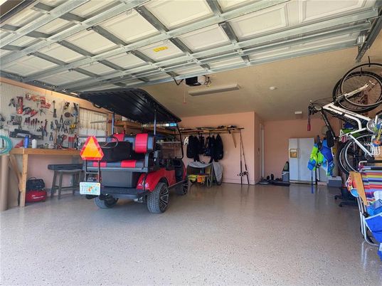 Garage, Interior