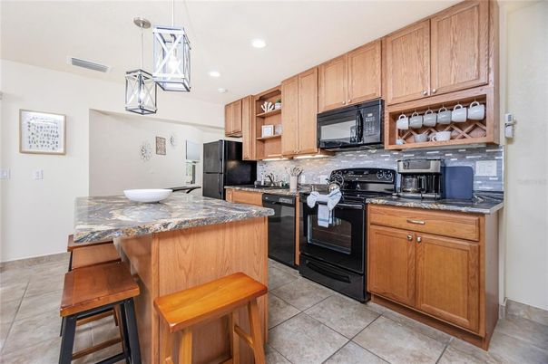 Interior, Kitchen, Pendant Lights, Recessed Lighting