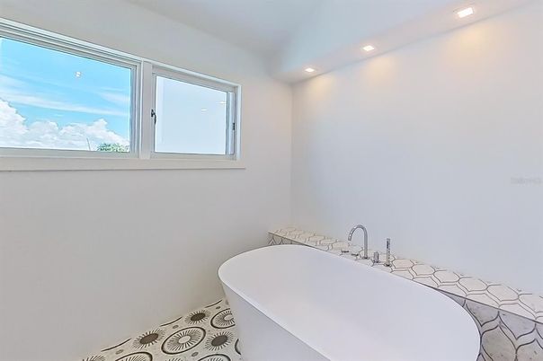 Bathroom, Free Standing Baths, Interior, Recessed Lighting