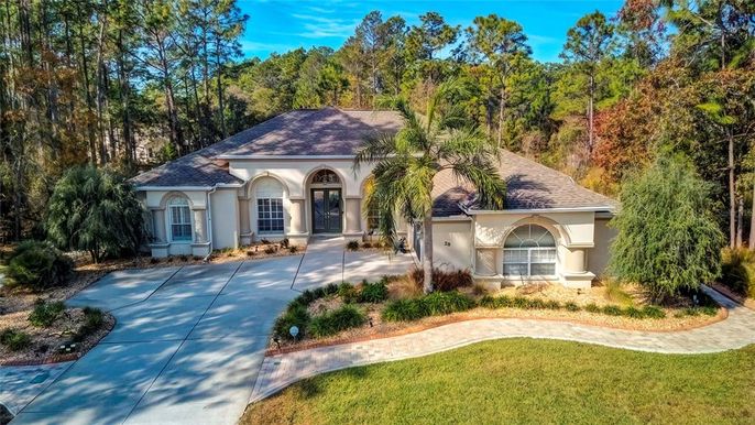 Backyard, Exterior, Facade, French Provincial