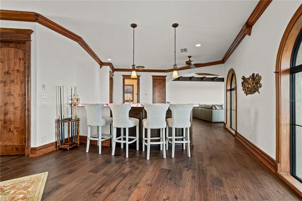 Interior, Kitchen, Pendant Lights, Recessed Lighting, Wood Texture Flooring