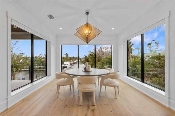 Dining room, Interior, Pendant Lights, Recessed Lighting, Wood Texture Flooring
