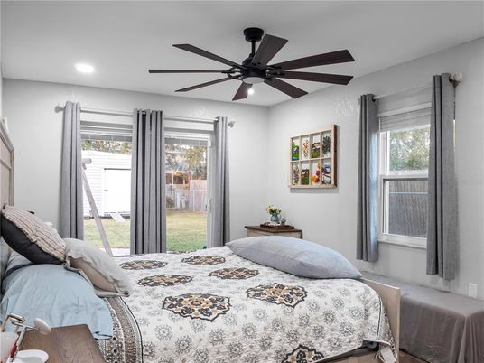 Bedroom, Interior, Recessed Lighting