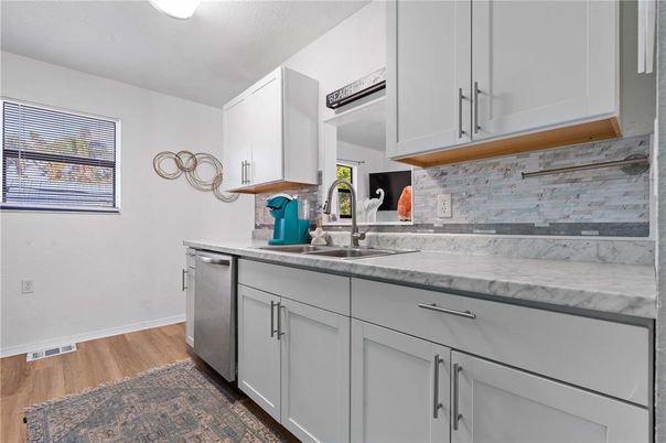 Interior, Kitchen, Wood Texture Flooring