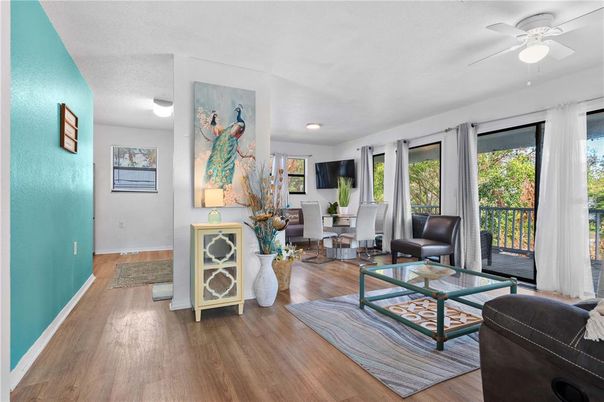 Dining room, Interior, Living room, Recessed Lighting, Wood Texture Flooring