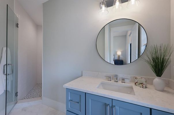 Bathroom, Dual Sink Vanities, Interior