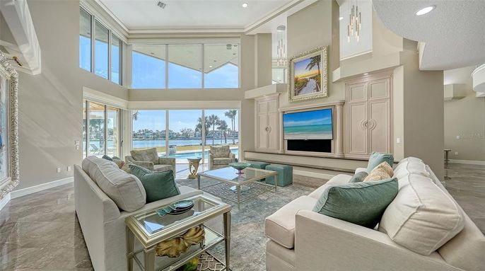Interior, Living room, Pendant Lights, Recessed Lighting, Water