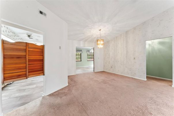 Chandelier, Empty room, Interior, Pendant Lights
