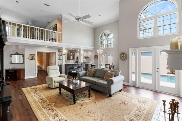 Chandelier, Dining room, Interior, Living room, Pendant Lights, Recessed Lighting, Wood Texture Flooring