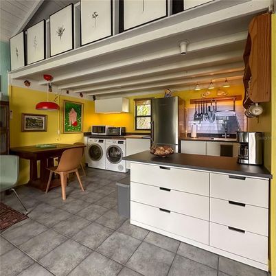 Interior, Washer