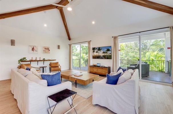 Interior, Living room, Recessed Lighting, Wooden Beams, Wood Texture Flooring