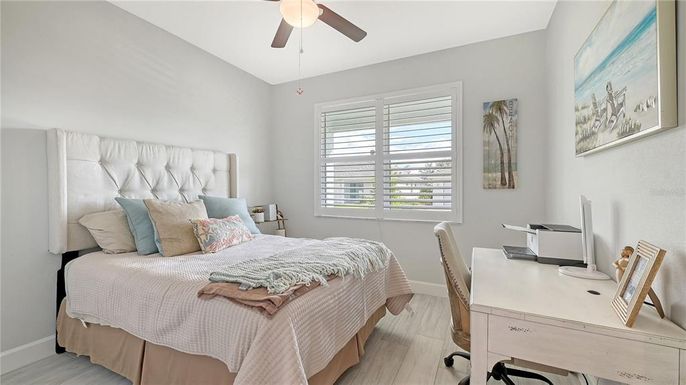 Bedroom, Home Office, Interior, Wood Texture Flooring