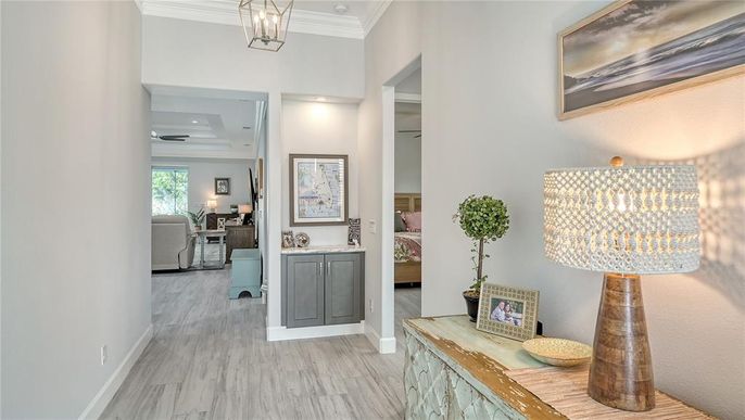 Interior, Living room, Pendant Lights, Recessed Lighting, Wood Texture Flooring
