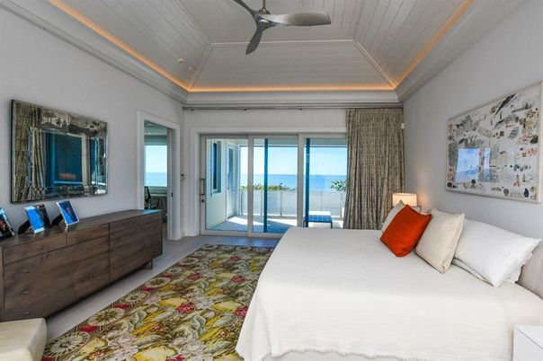 Bedroom, Interior, Water
