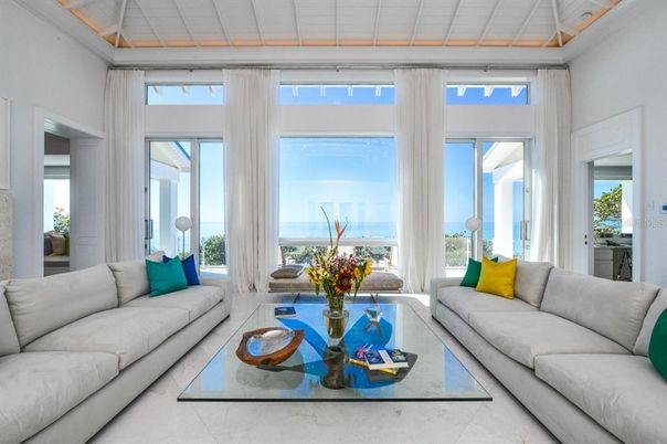 Interior, Living room, Water