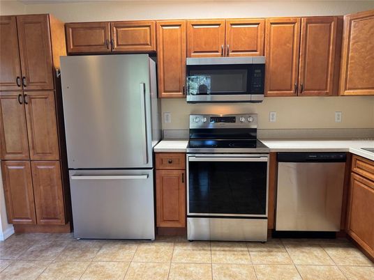 Interior, Kitchen, Stainless Steel Appliances