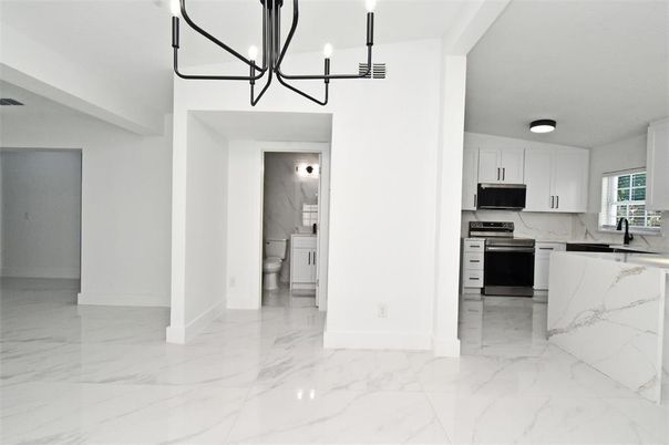 Chandelier, Interior, Kitchen, Marble, Pendant Lights, Stainless Steel Appliances