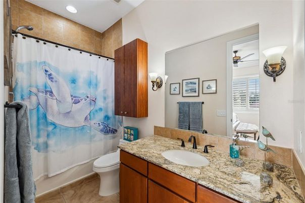 Bathroom, Interior, Recessed Lighting