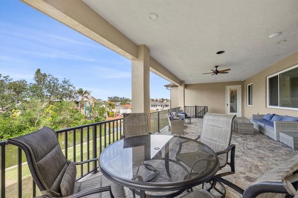 Exterior, Recessed Lighting