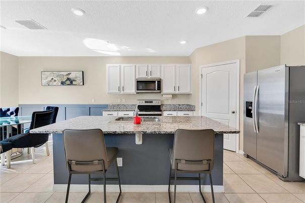 Dining room, Interior, Kitchen, Recessed Lighting, Stainless Steel Appliances