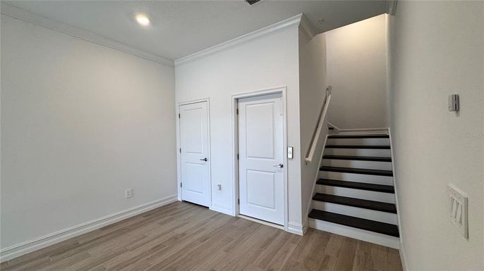 Empty room, Interior, Recessed Lighting, Wood Texture Flooring