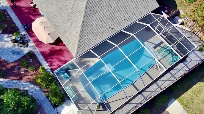 Exterior, Drone