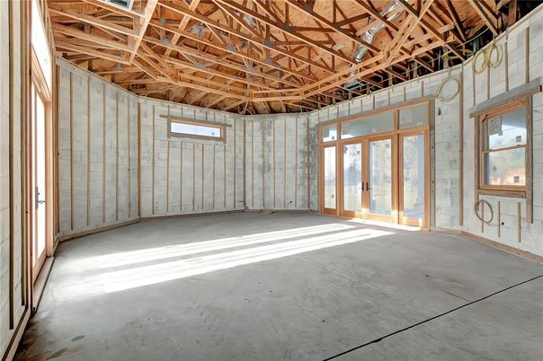 Empty room, Interior, Wooden Beams, Wooden Ceilings