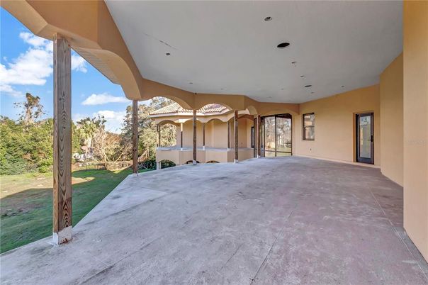 Exterior, Hot Tub