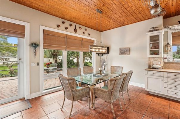 Dining room, Interior, Pendant Lights, Wooden Ceilings