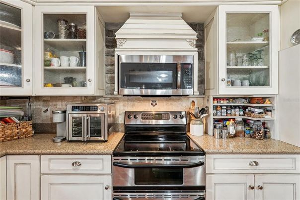 Interior, Kitchen, Stainless Steel Appliances