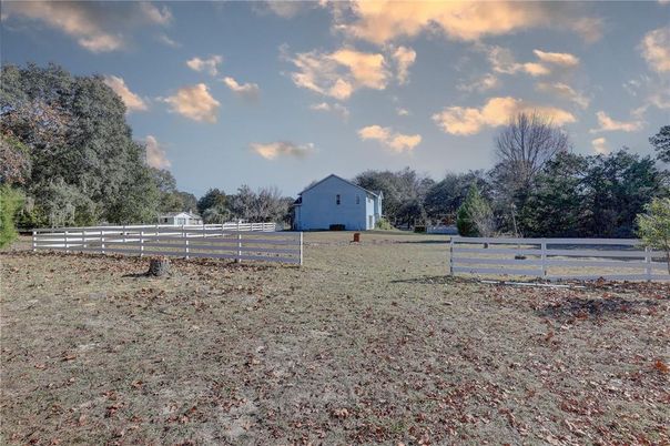 Backyard, Detached Garage, Exterior