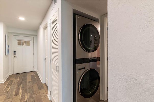 Interior, Recessed Lighting, Utility Closets, Washer, Wood Texture Flooring
