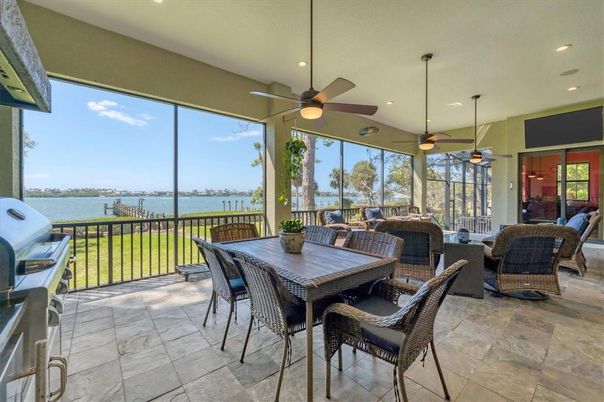Dining room, Interior, Recessed Lighting, Sun Room, Water