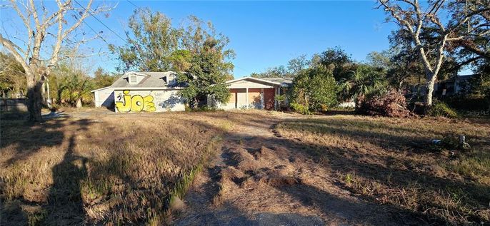 Backyard, Detached Garage, Exterior