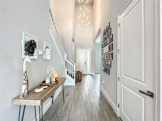 Interior, Pendant Lights, Wood Texture Flooring