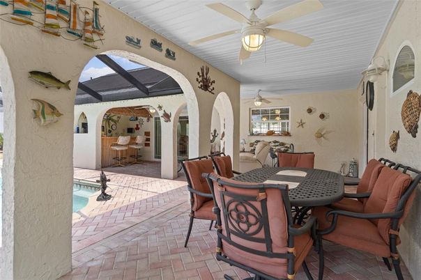 Dining room, Interior, Sun Room