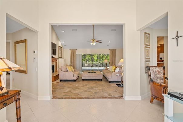 Fireplace, Interior, Living room, Recessed Lighting
