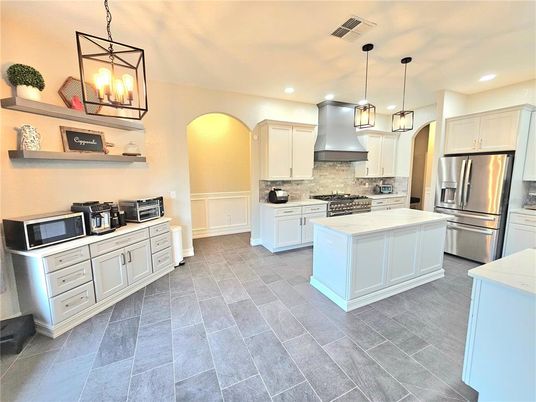 Interior, Kitchen, Pendant Lights, Recessed Lighting, Stainless Steel Appliances