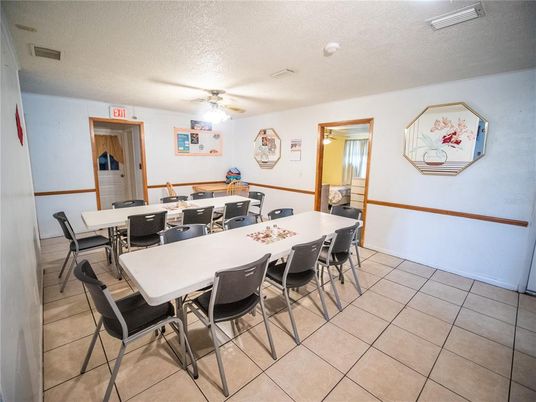 Dining room, Interior