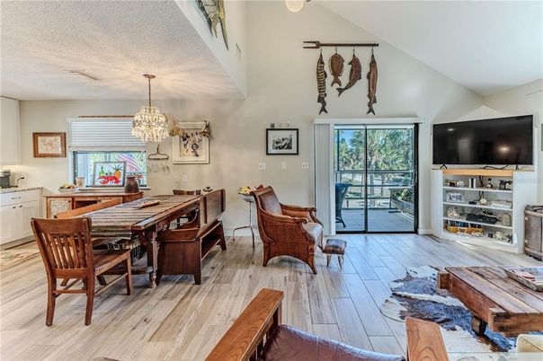 Chandelier, Dining room, Interior, Living room, Wood Texture Flooring