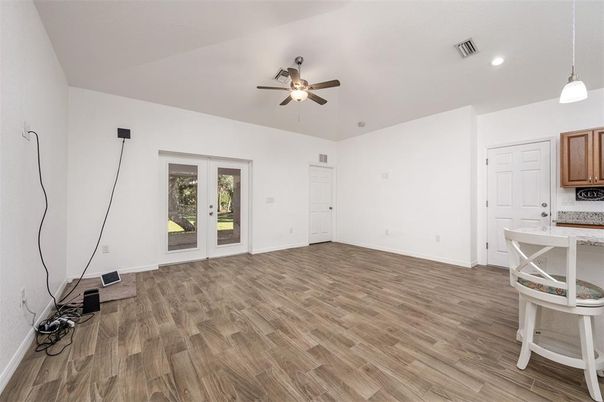 Interior, Pendant Lights, Recessed Lighting, Wood Texture Flooring