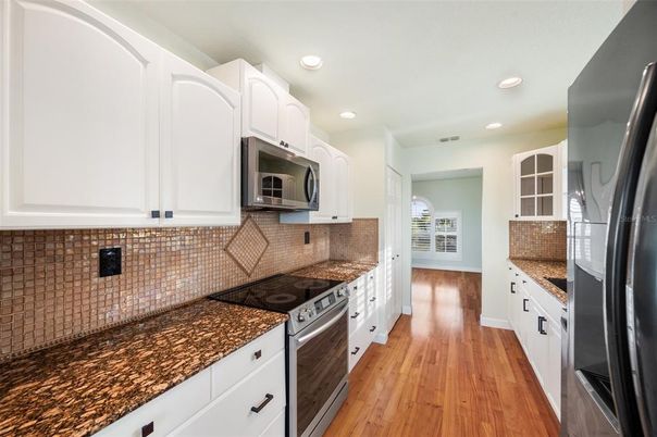 Interior, Kitchen, Recessed Lighting, Wood Texture Flooring