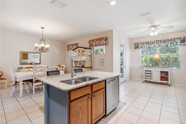 Chandelier, Dining room, Interior, Kitchen, Recessed Lighting
