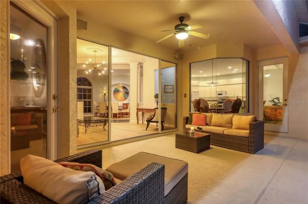 Interior, Kitchen, Living room, Pendant Lights, Recessed Lighting